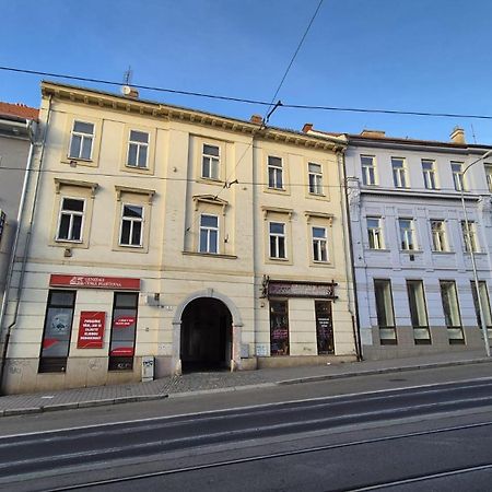 Apartman Na Pekarske Бърно Екстериор снимка